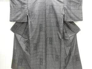 格子に花模様織り出し本場結城紬100亀甲着物(石下)
